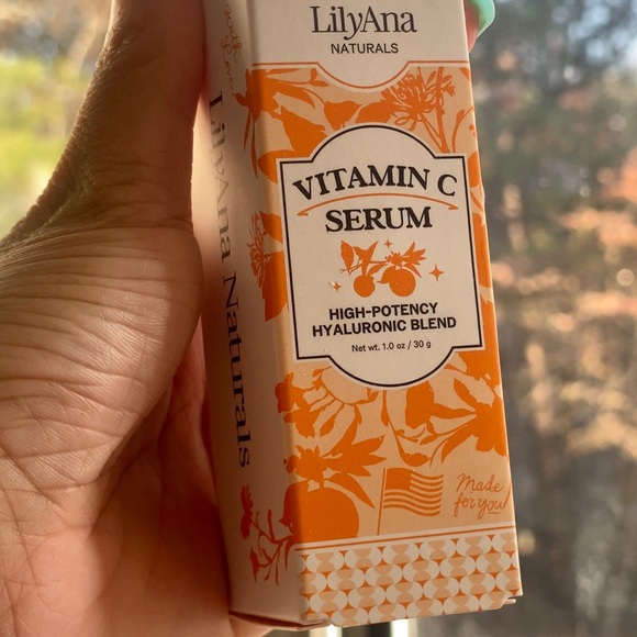 Skincare Set - Retinol, Face, Eye Cream & Vitamin C Serum - Picture 5 of 10